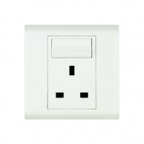 Belanko (Legrand) 13 A 3 Pin Socket Plus Switch